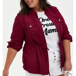 RED TWILL PEPLUM ANORAK